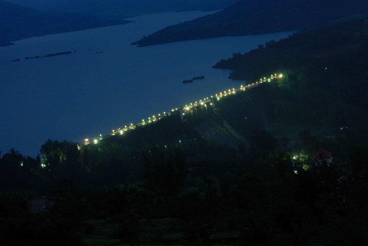 Koyna Lake Resort Koynanagar 外观 照片